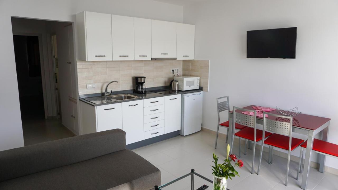Apartamento Puerto Del Carmen Las Vistas 247 Tias Exterior photo